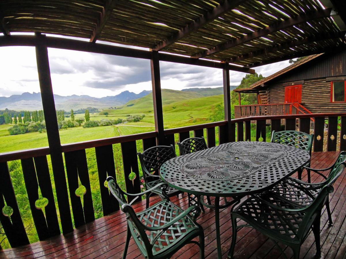Hotel First Group Bushman'S Nek Garden Castle Exterior foto
