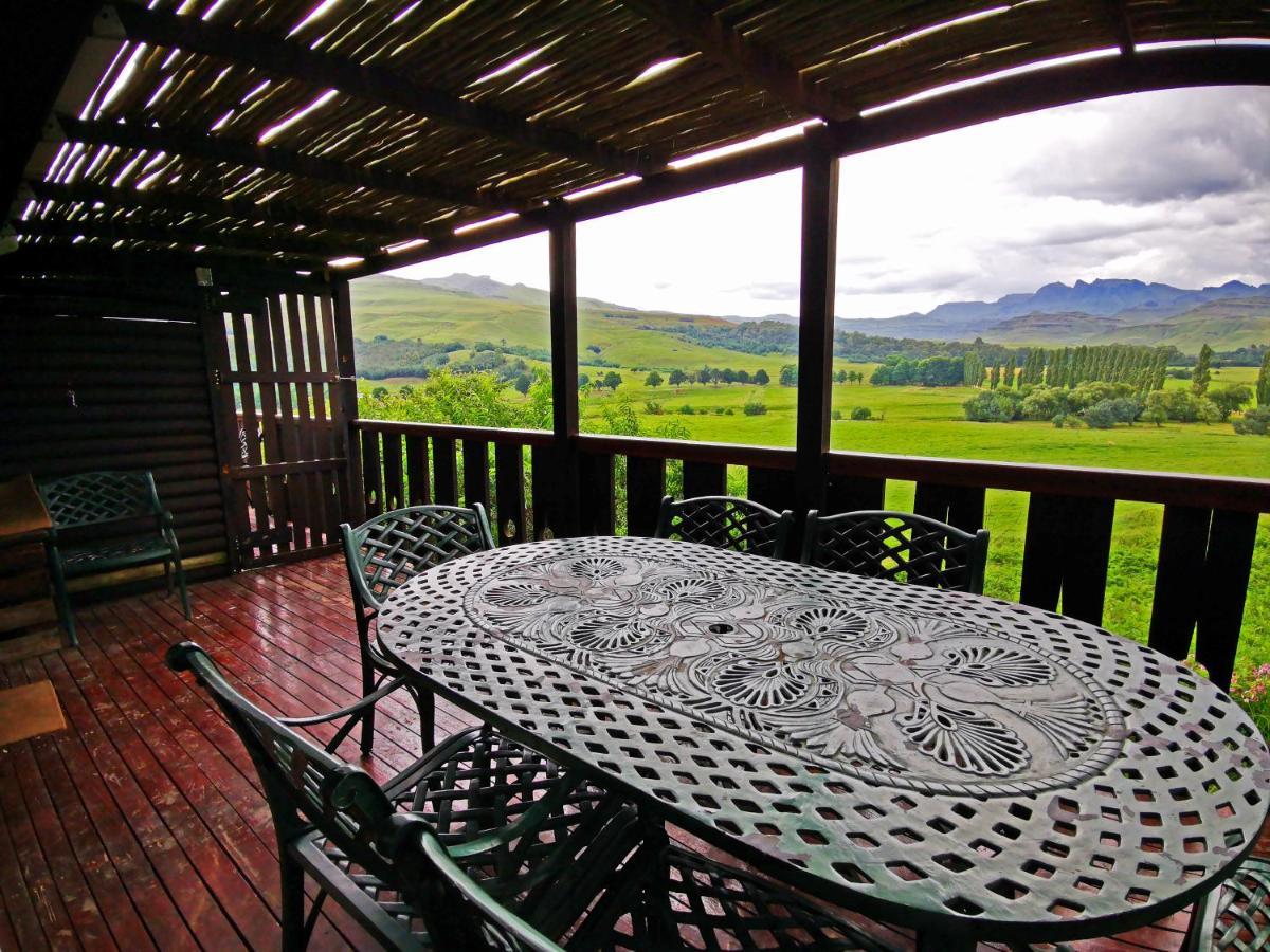 Hotel First Group Bushman'S Nek Garden Castle Exterior foto
